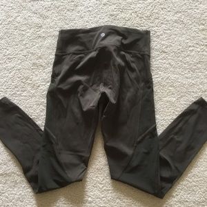 Lululemon full length army green mesh leggings
